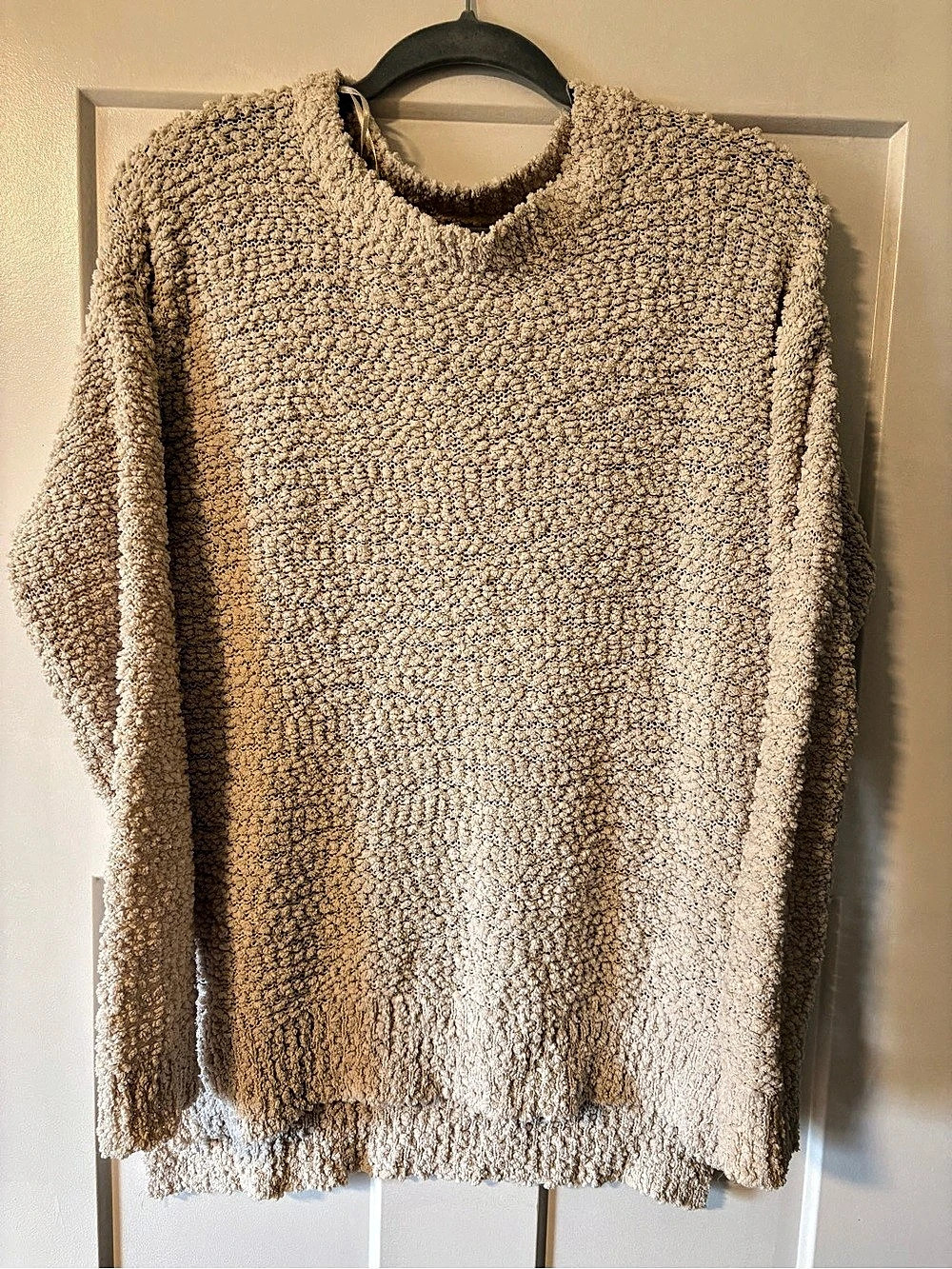 Dreamers by debut Boucle Crewneck Sweater Size Small